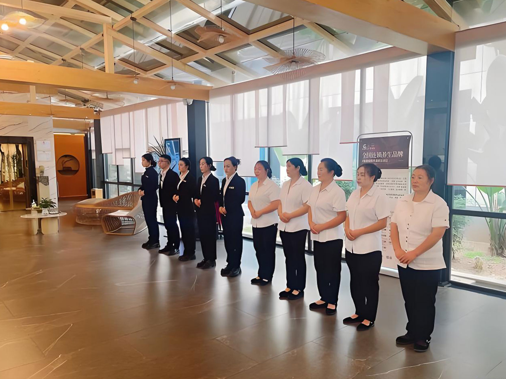 集團(tuán)組織觀看紀(jì)念中國人民抗日戰(zhàn)爭暨世界反法西斯戰(zhàn)爭勝利80周年大會